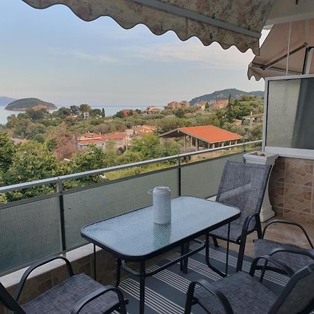Riviera Penthouse Apartment ปาเลออน ซิฟลิคิออน ภายนอก รูปภาพ