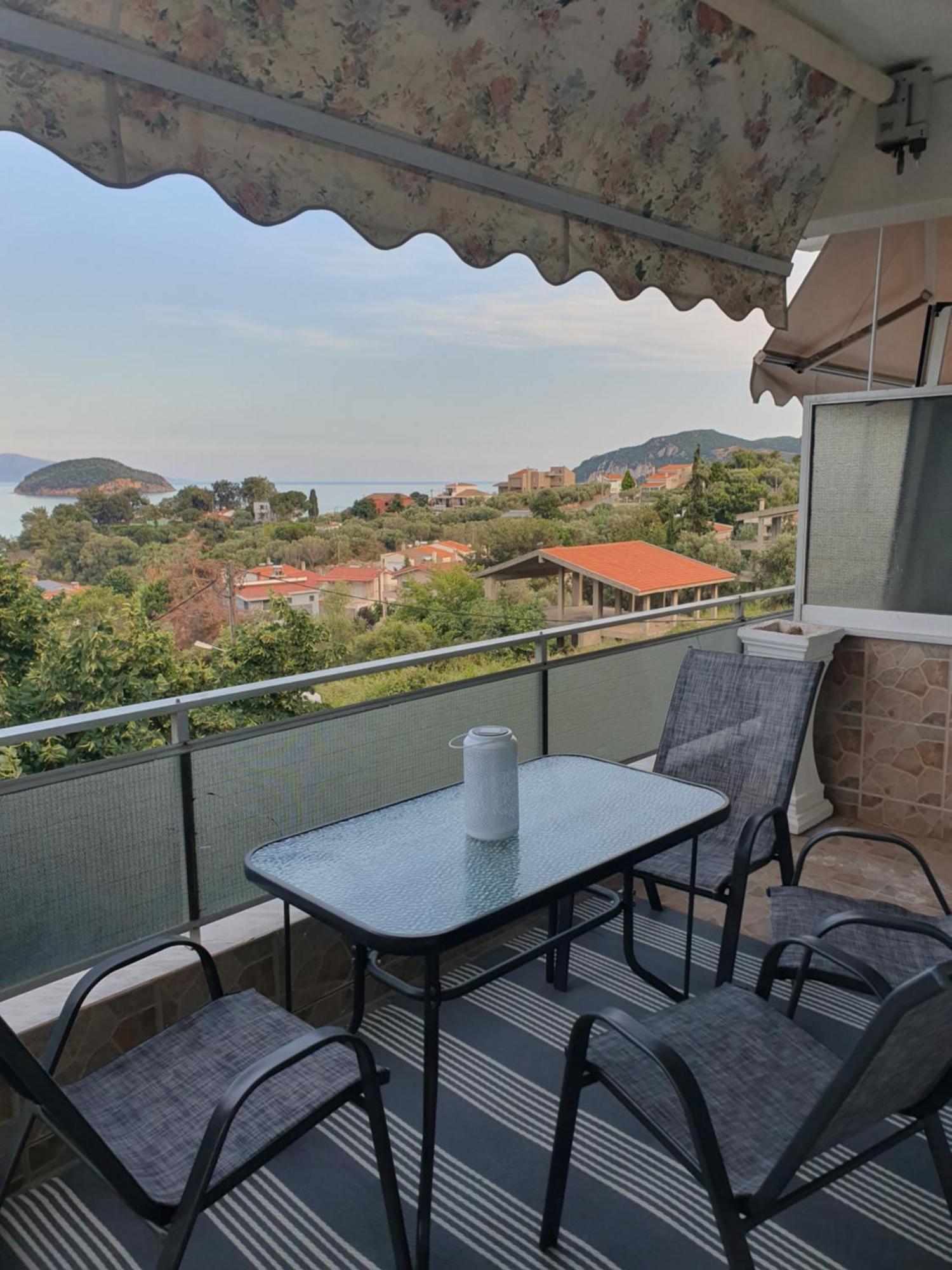 Riviera Penthouse Apartment ปาเลออน ซิฟลิคิออน ภายนอก รูปภาพ