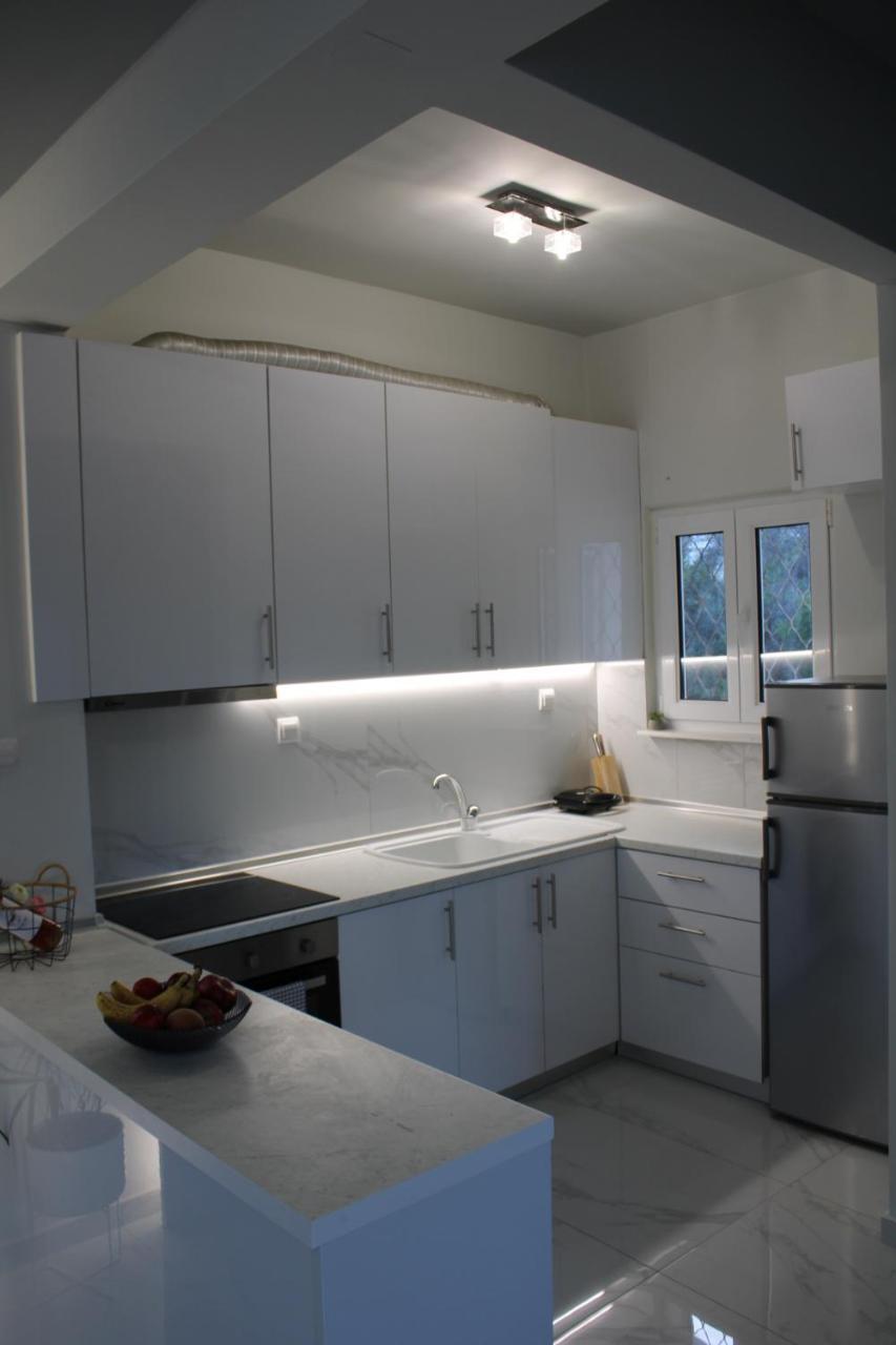 Riviera Penthouse Apartment ปาเลออน ซิฟลิคิออน ภายนอก รูปภาพ