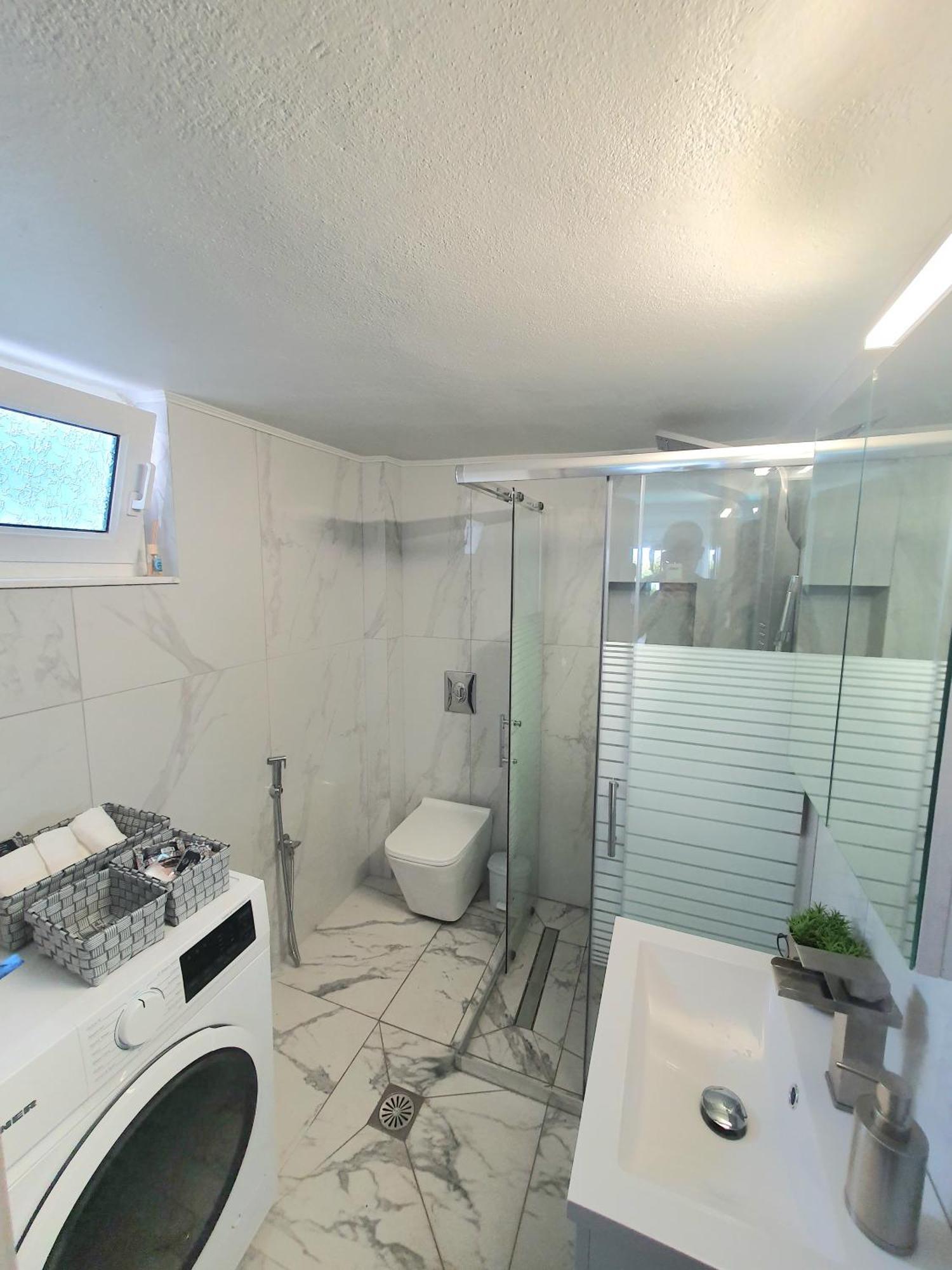 Riviera Penthouse Apartment ปาเลออน ซิฟลิคิออน ภายนอก รูปภาพ